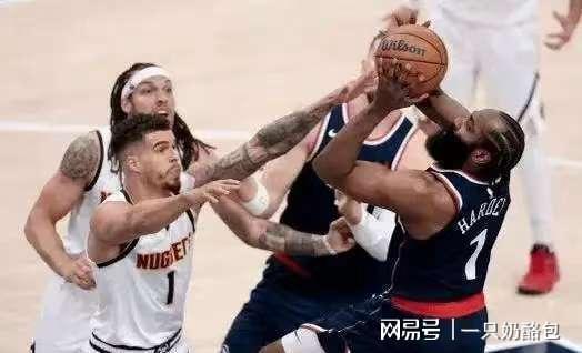 哨？快船掘金血战背后藏着什么剧本Bsports必一体育裁判哨声偏(图2)