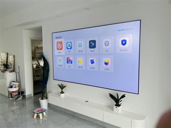 坚果N3对比当贝X5S激光投影仪哪款更值得买必一体育运动app2025年投影仪选购指南：(图1)